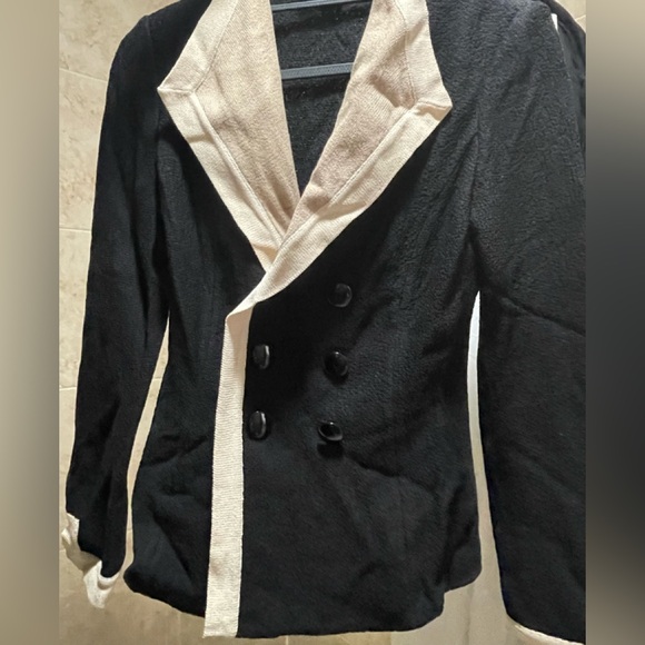 ST JOHN JACKET - Picture 2 of 14